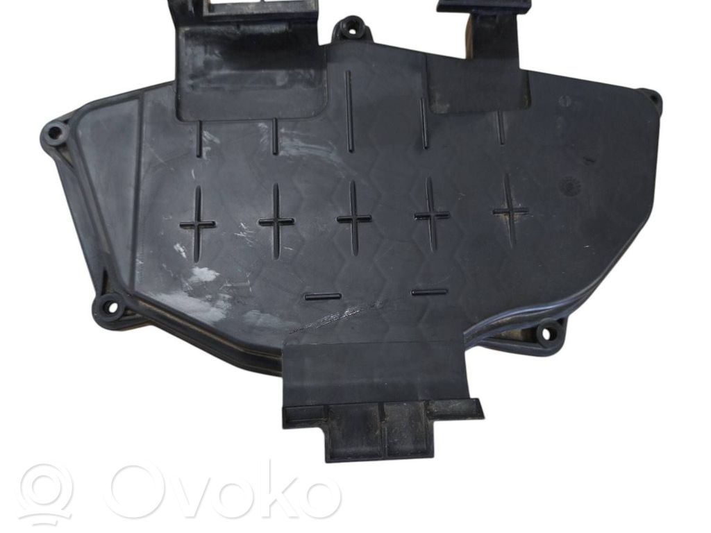 Audi A6 S6 C7 4G Fuse box cover 
