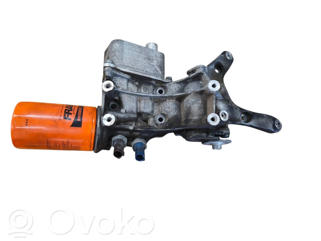 Audi Q5 SQ5 8R Oil filter mounting bracket 
