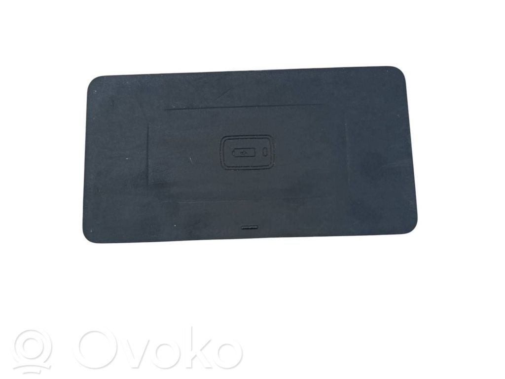 BMW X3 G01 Wireless charging module 