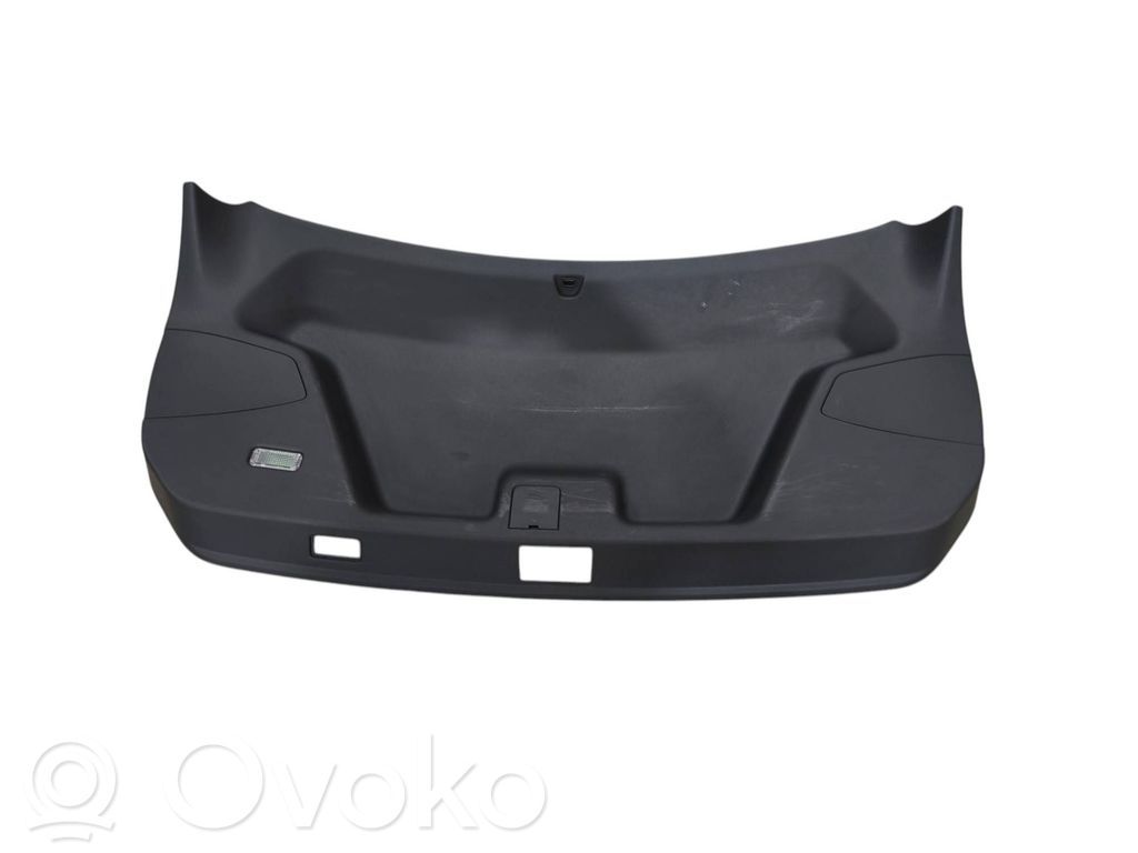 Audi RS5 Tailgate trim 