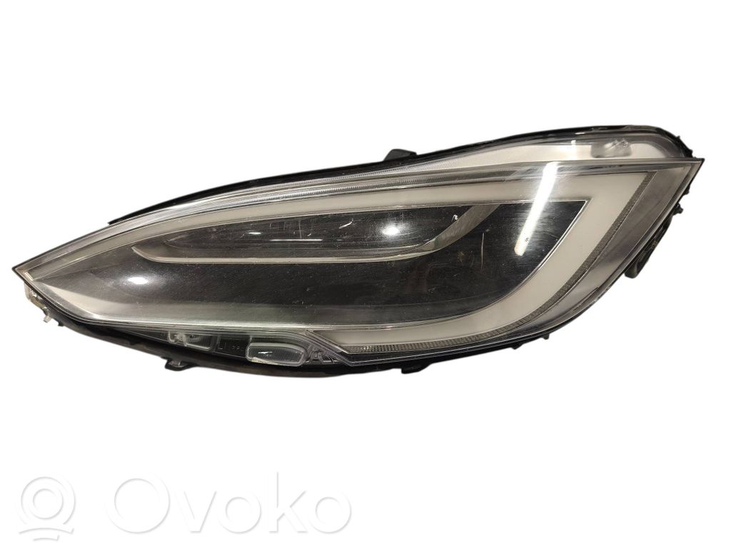Tesla Model S Headlight/headlamp 