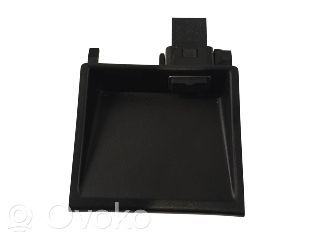 Volvo V40 Enchufe conector USB 