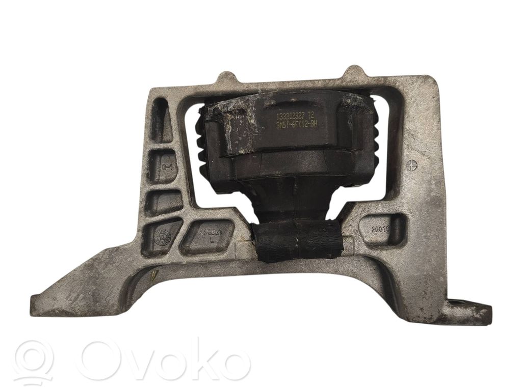 Volvo V40 Engine mount bracket 