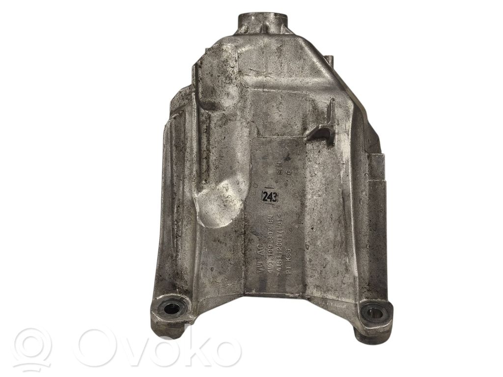 Audi A5 Engine mounting bracket 