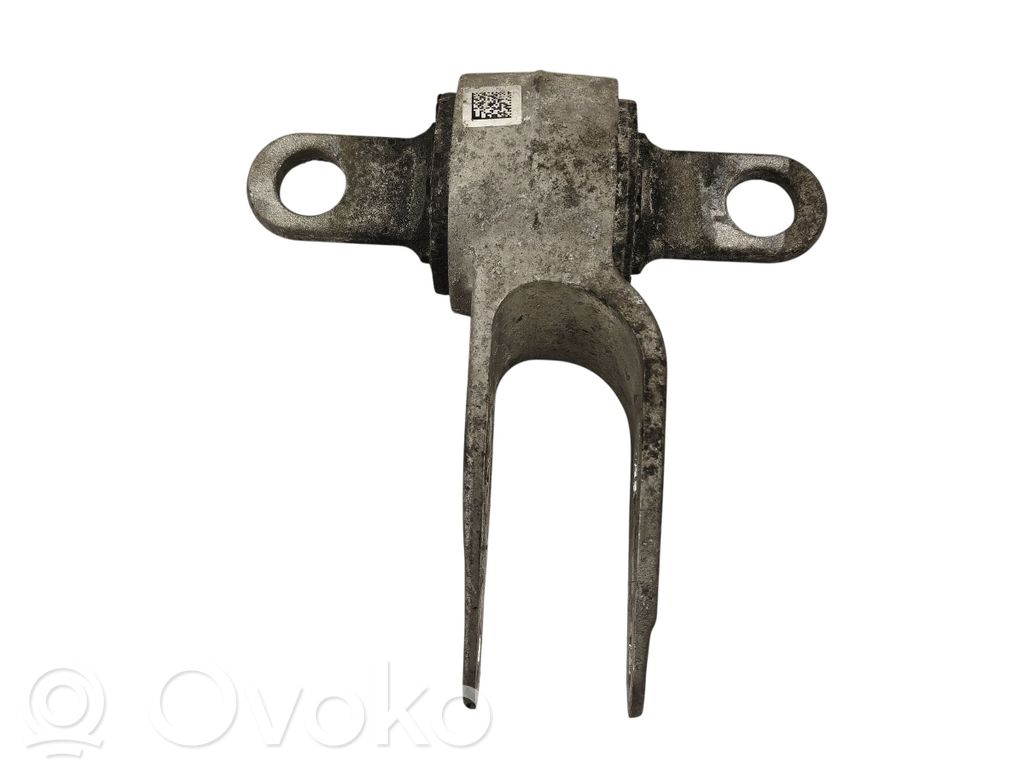 Tesla Model S Engine mount bracket 