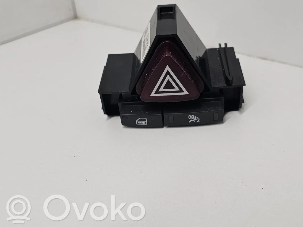 Hazard light switch