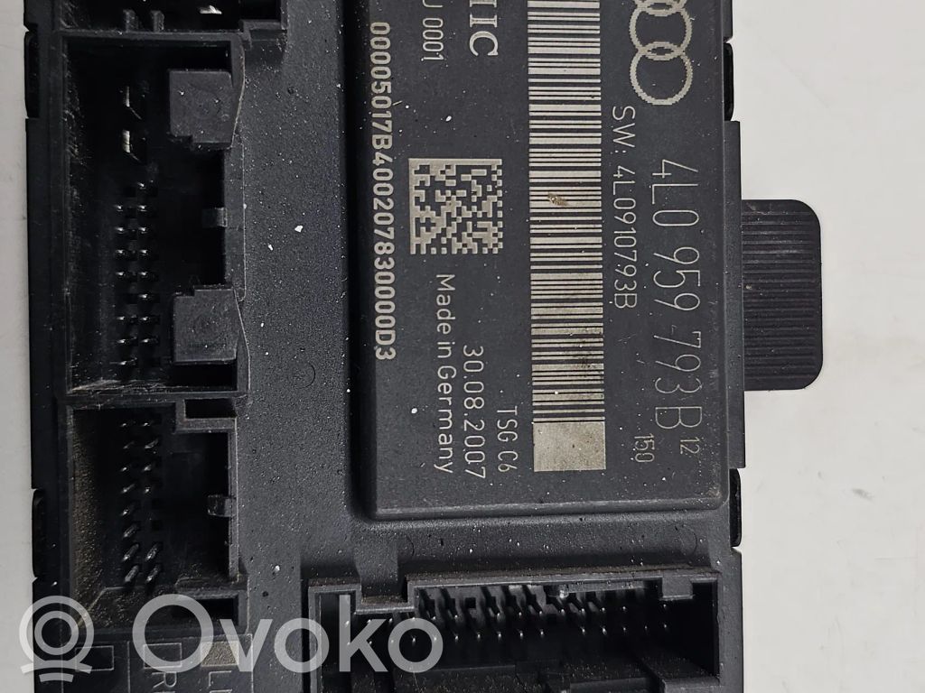 Audi Q7 4L Блок управления дверью 