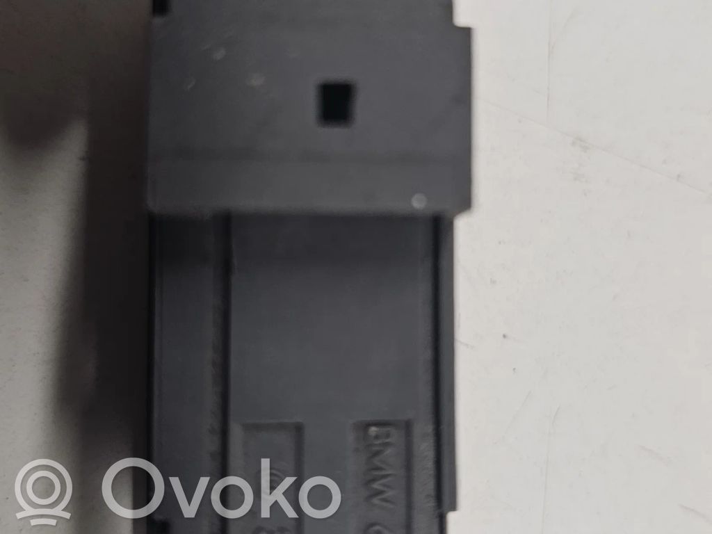 BMW 7 E65 E66 Sos button 