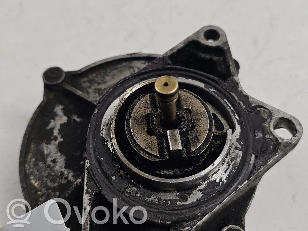 Audi A6 S6 C5 4B Alipainepumppu 