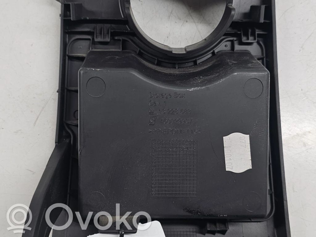 Opel Corsa D Revestimiento de los botones de la parte inferior del panel 