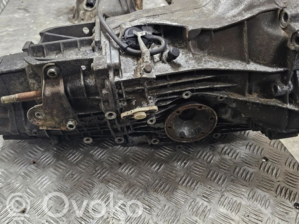 Audi A4 S4 B5 8D Manualna 5-biegowa skrzynia biegów 