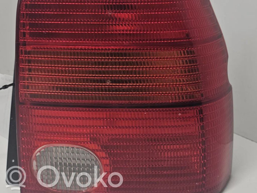 Volkswagen Lupo Aizmugurējais lukturis virsbūvē 