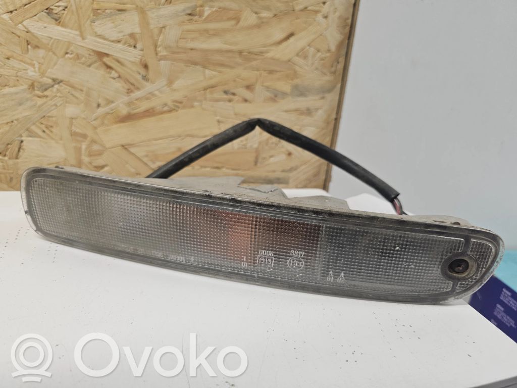 Mazda 323 F Front indicator light 