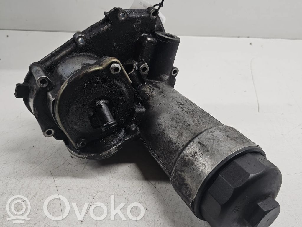 Audi A4 S4 B6 8E 8H Oil filter mounting bracket 