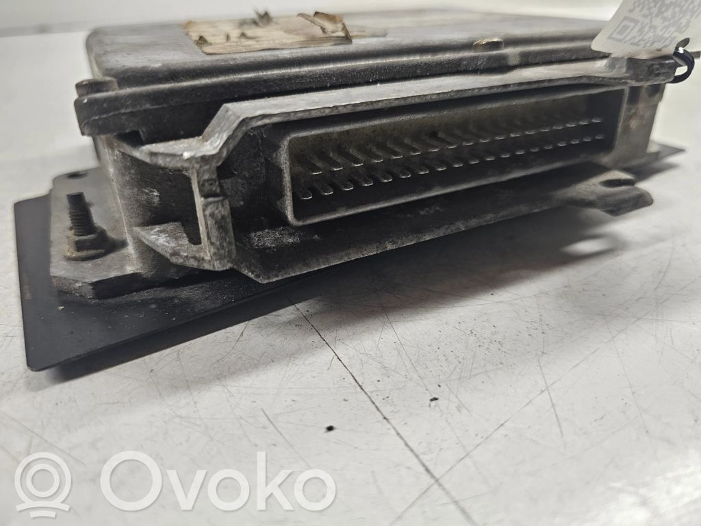 Peugeot 406 Engine control unit/module 