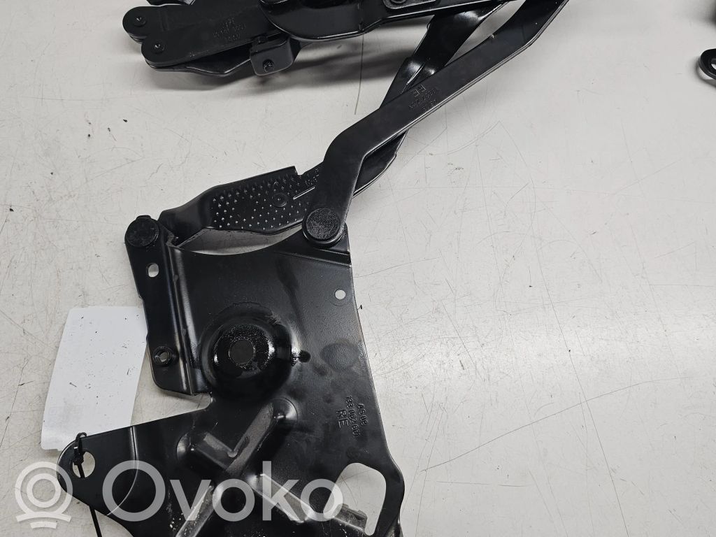 Opel Astra H Convertible roof hinge 