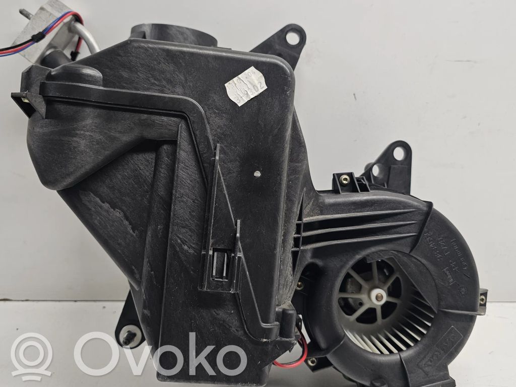 Volvo XC90 Mazā radiatora ventilators 