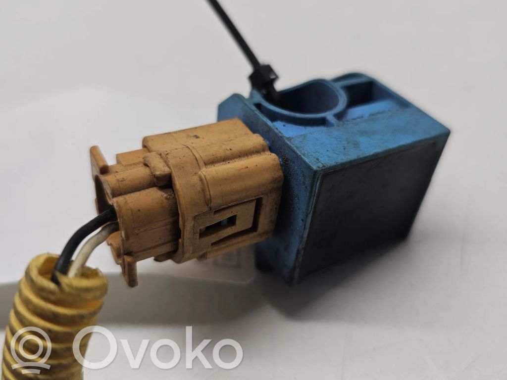 KIA Sorento Airbag deployment crash/impact sensor 