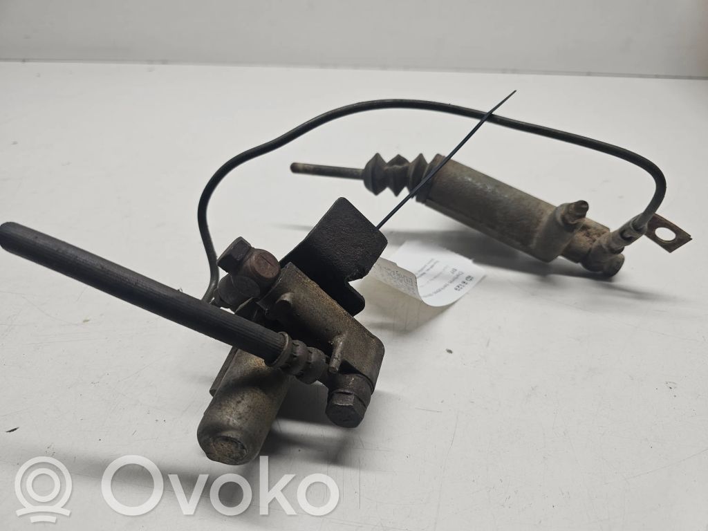 Opel Monterey Clutch slave cylinder 