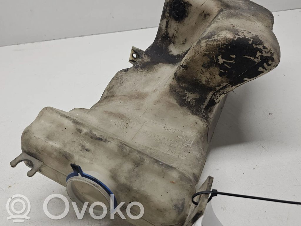 Audi A6 S6 C4 4A Zbiornik płynu do spryskiwaczy szyby przedniej / czołowej 