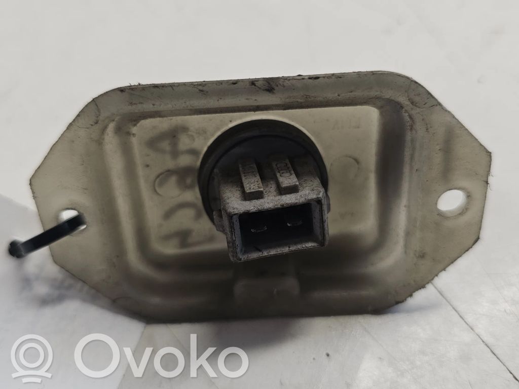 Audi A6 S6 C4 4A Interior temperature sensor 
