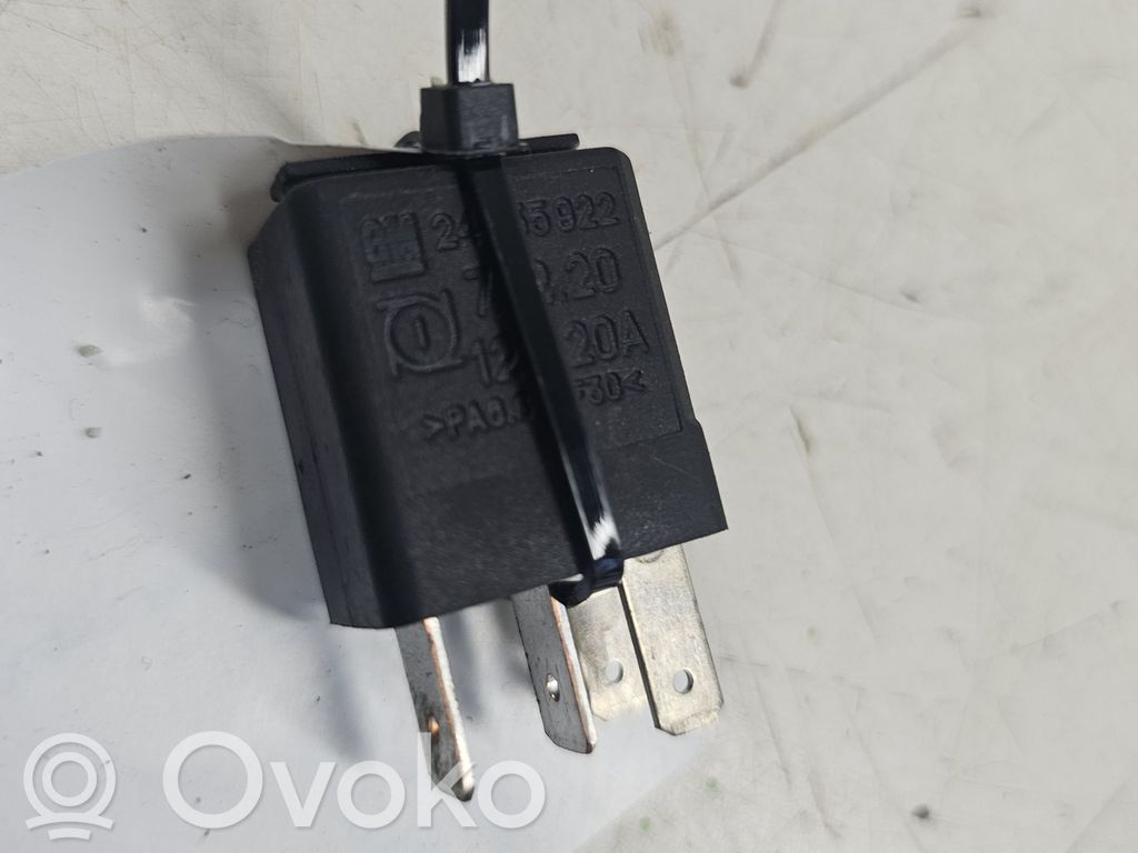 Opel Meriva A Muu rele 