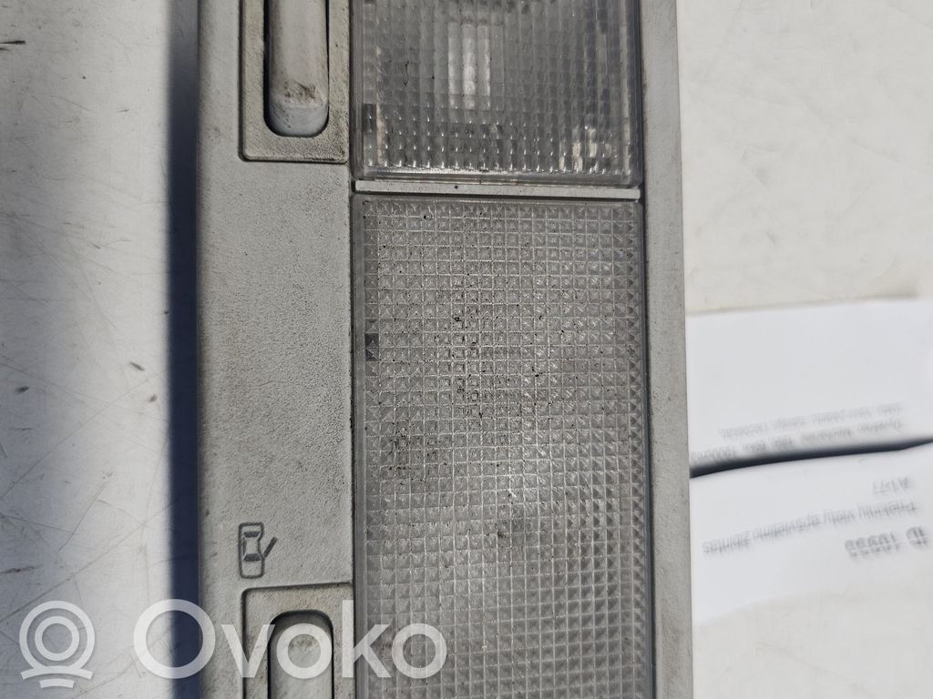 Volkswagen Golf III Priekinių vietų apšvietimo žibintas 