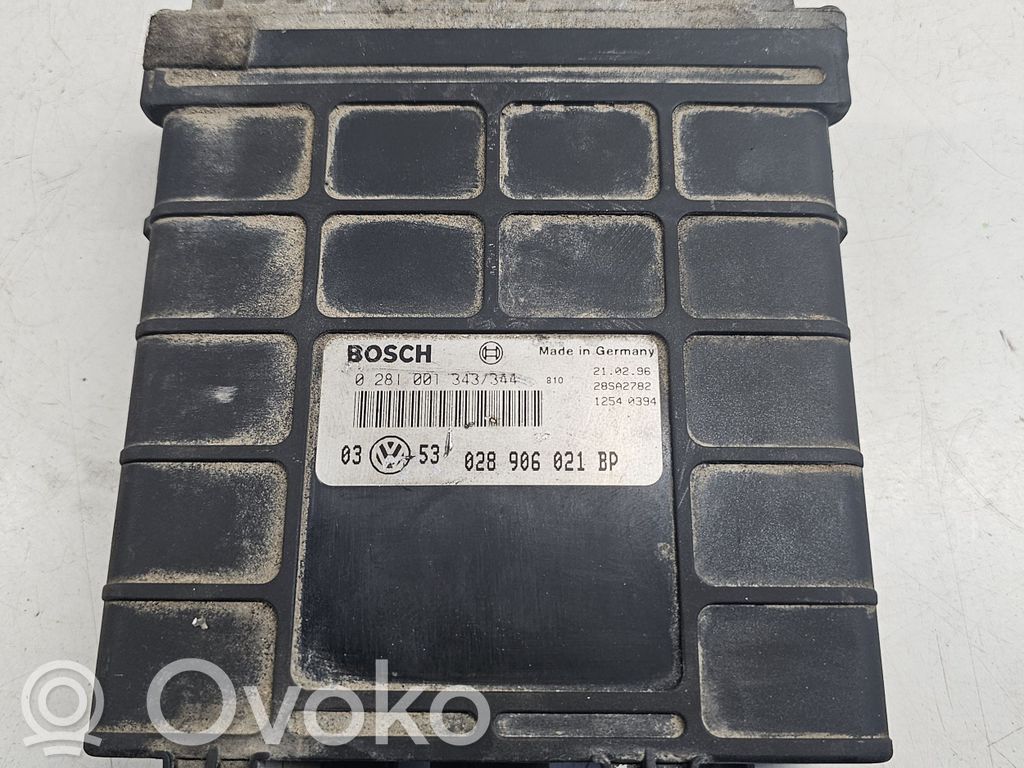Volkswagen Golf III Engine control unit/module 