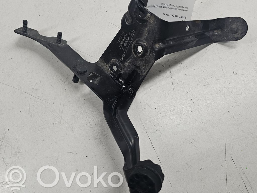 BMW 5 E60 E61 ABS pump bracket 