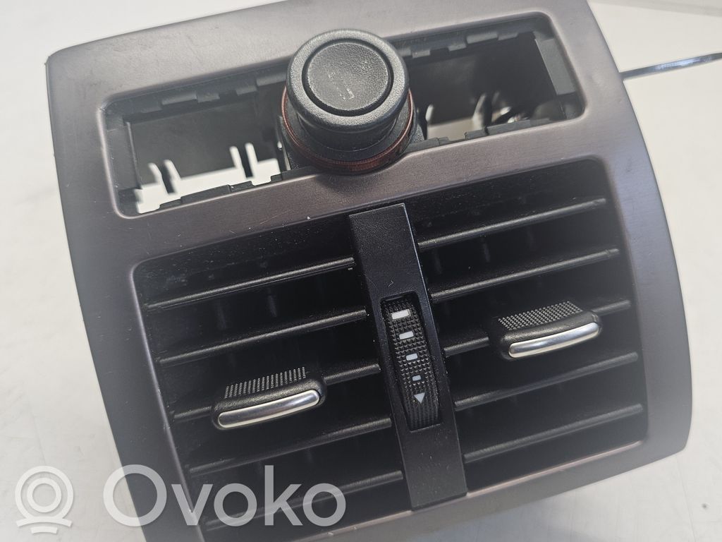 Audi A6 S6 C5 4B Rejilla de ventilación trasera 