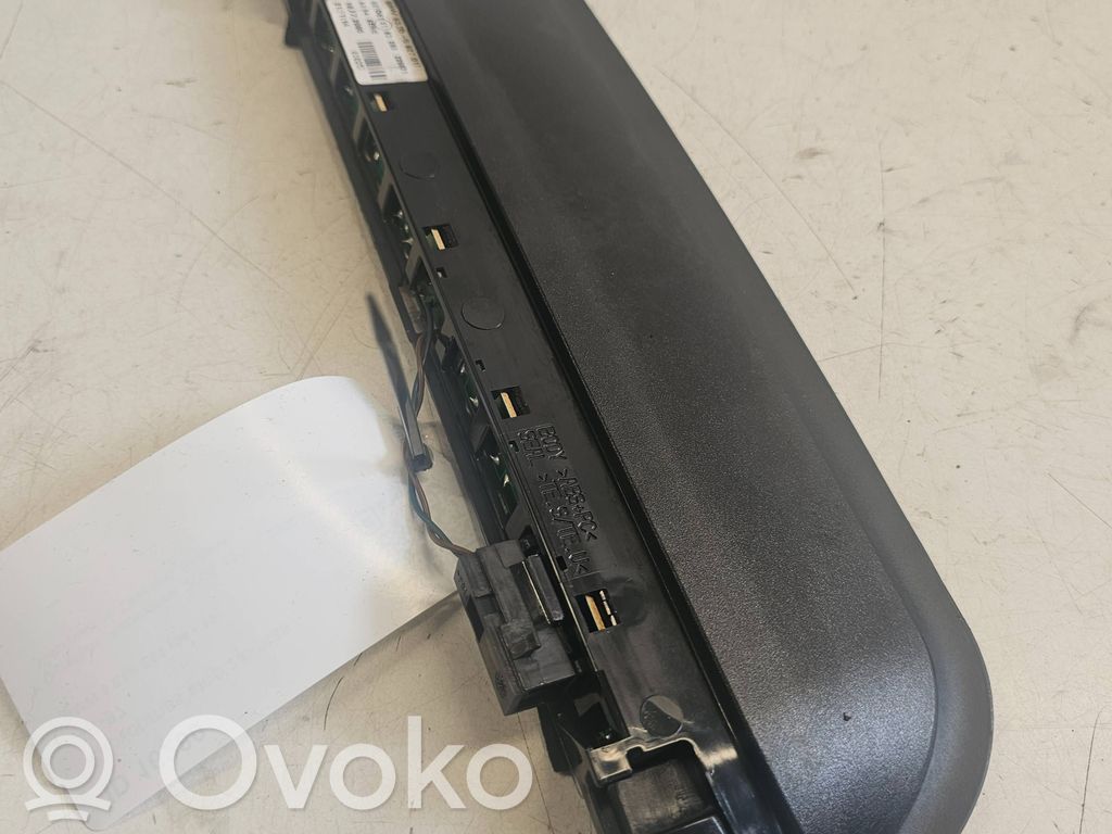 BMW 5 E60 E61 Third/center stoplight 
