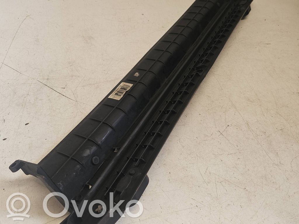 BMW 5 E60 E61 Viršutinė dalis radiatorių panelės (televizoriaus) 