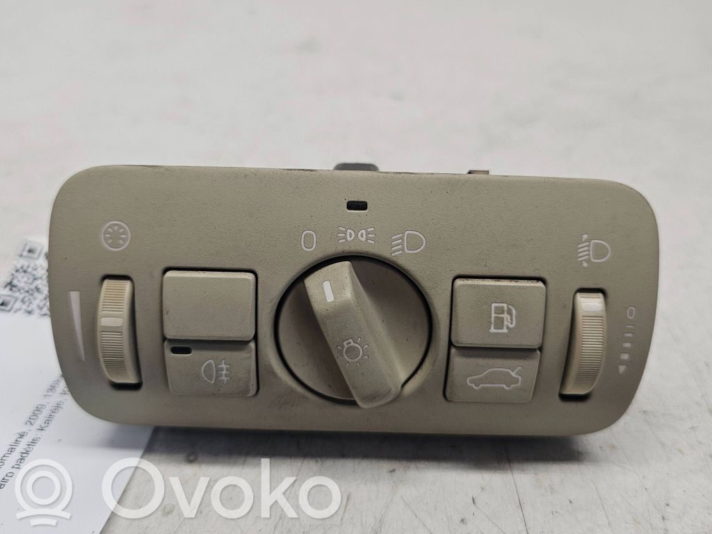 Volvo V70 Light switch 