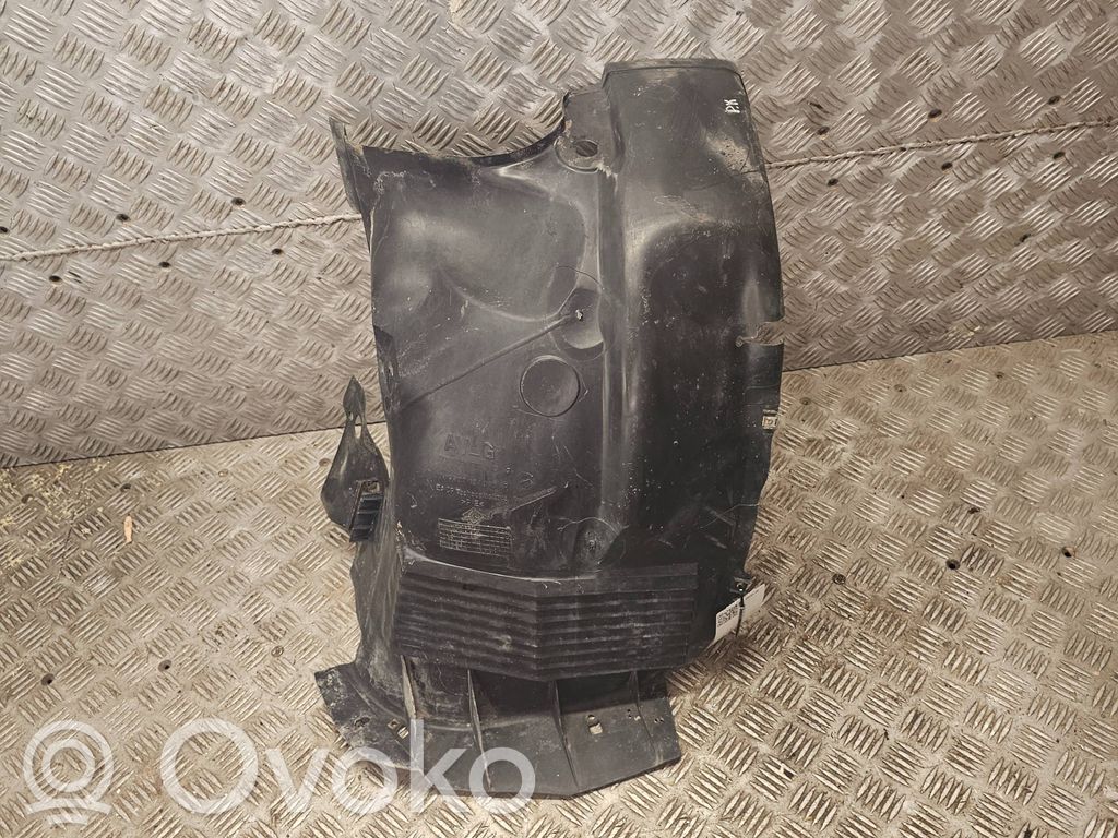 Renault Scenic I Nadkole przednie 