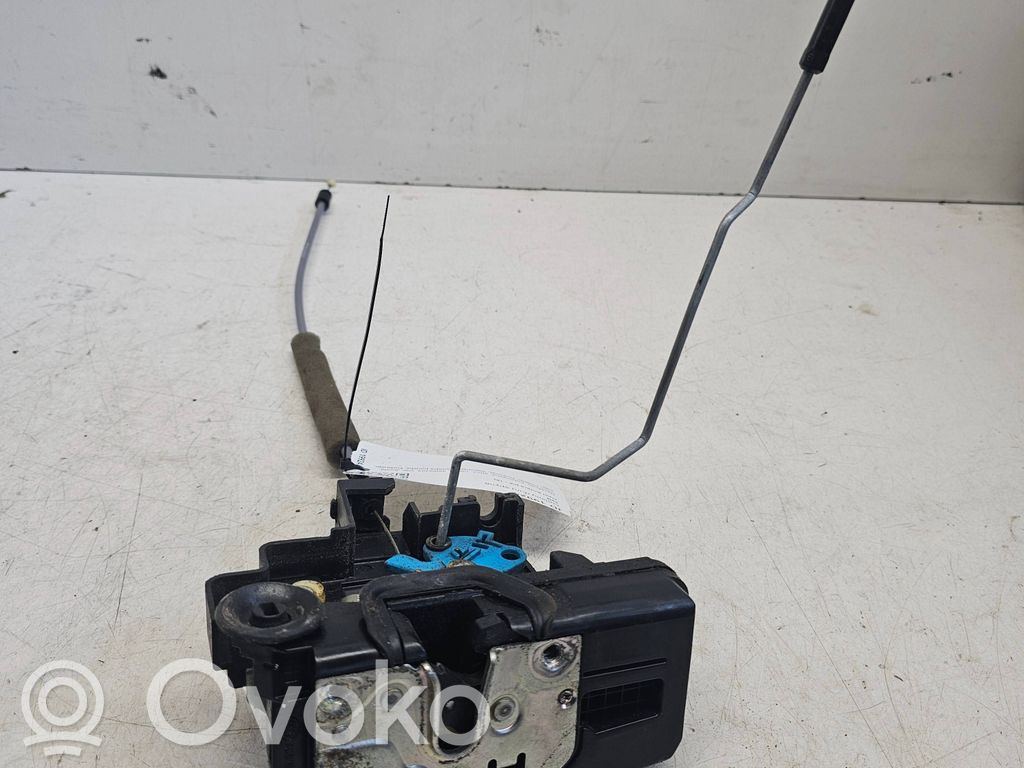 Opel Antara Takaoven lukko 
