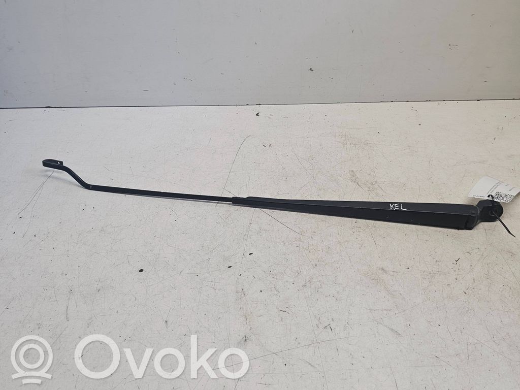 Renault Scenic I Front wiper blade arm 