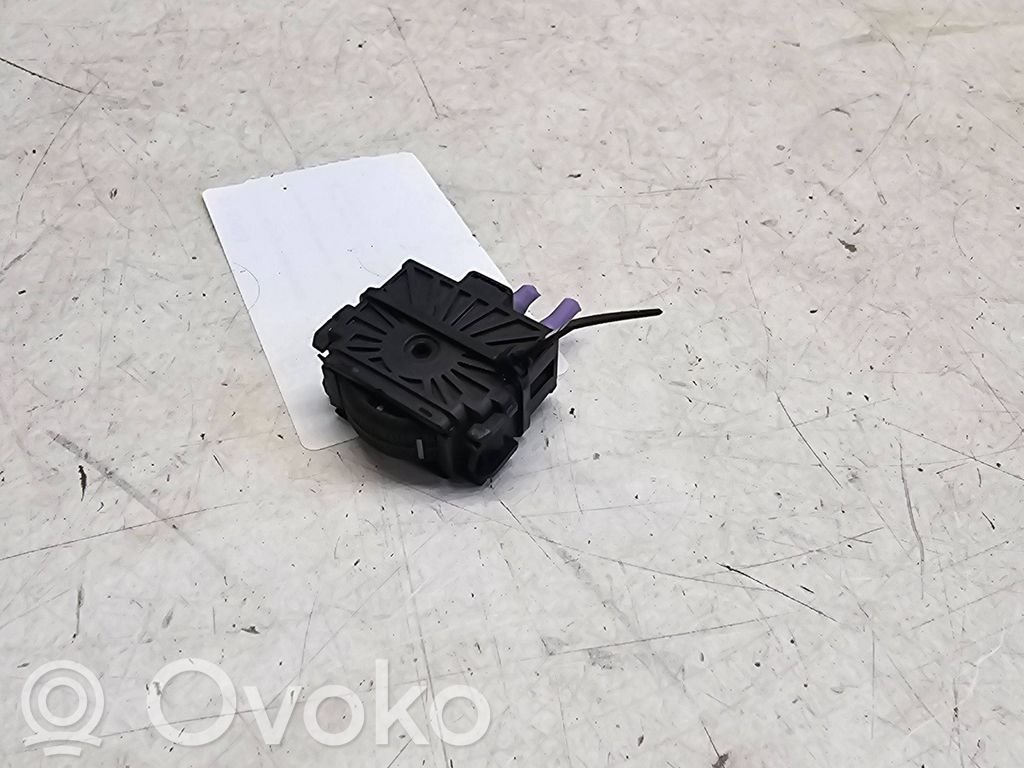 Mercedes-Benz A W168 Przycisk / Pokrętło regulacji świateł 