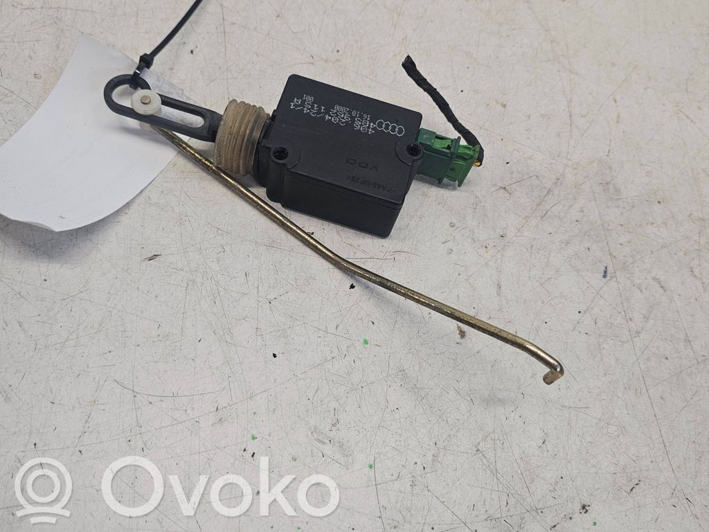 Audi A6 S6 C5 4B Central locking motor 