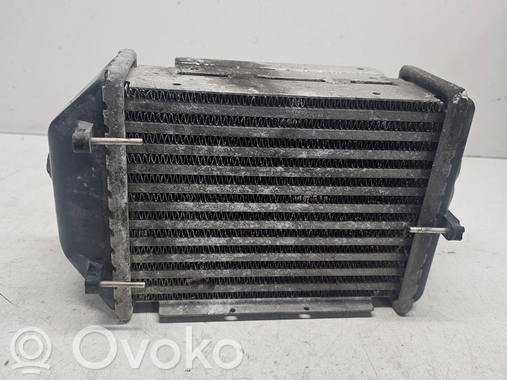 Audi A6 S6 C5 4B Interkūlerio radiatorius 