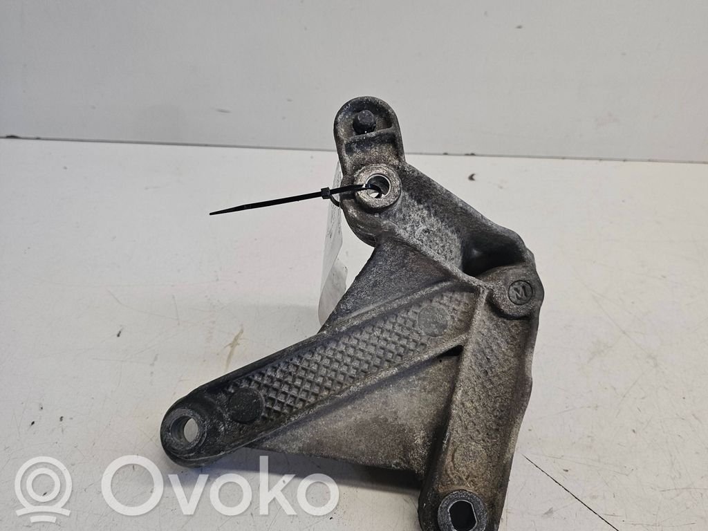 Renault Scenic II -  Grand scenic II Gearbox mounting bracket 