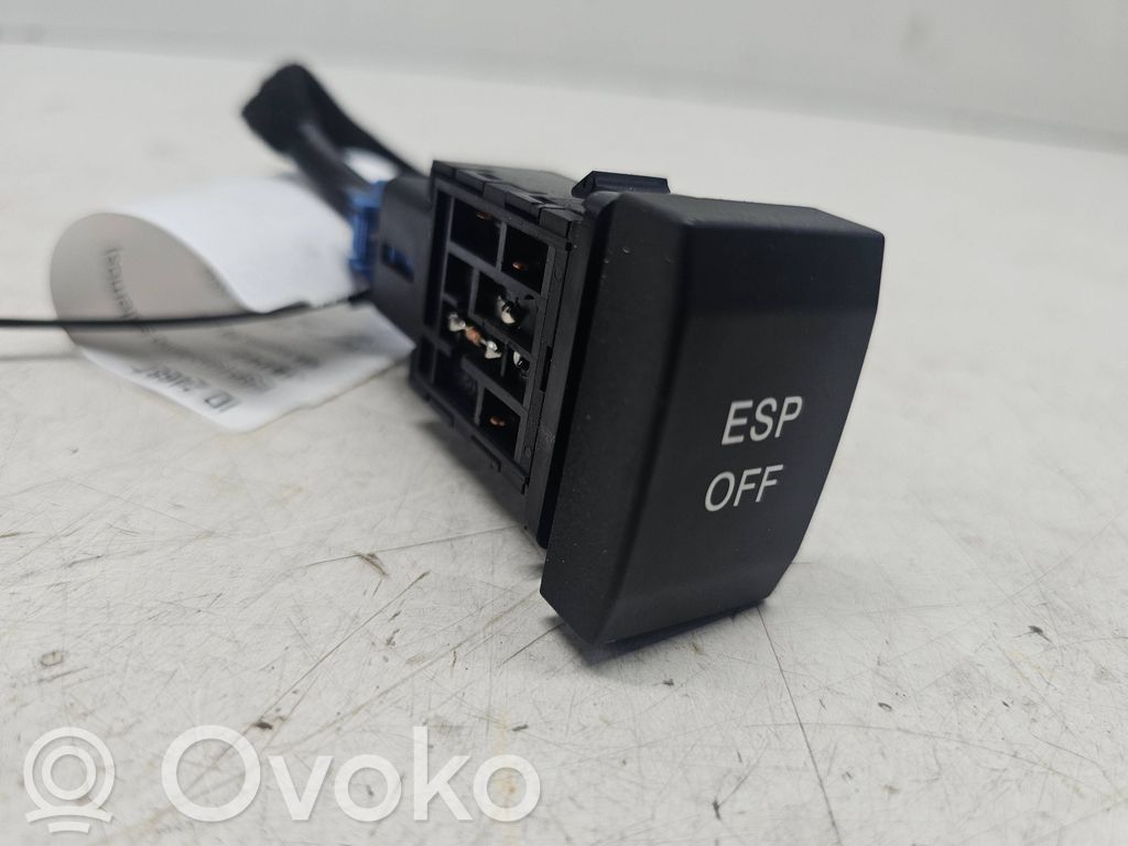 KIA Sorento ESP (stability program) switch 