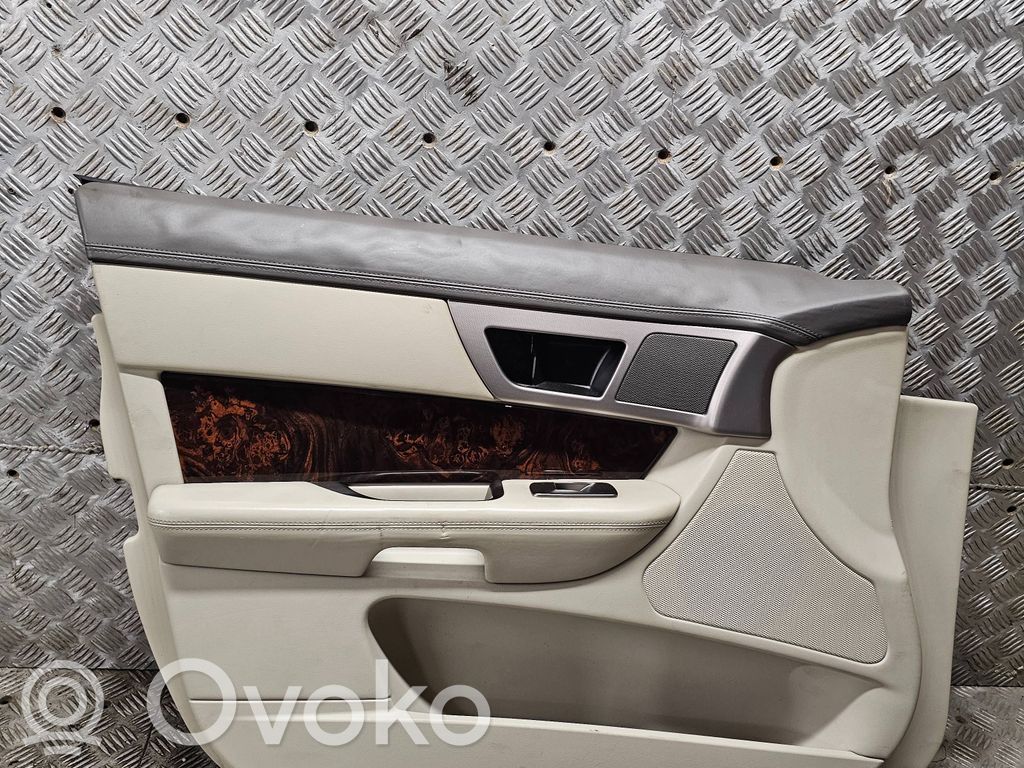 Jaguar XF X250 Boczki / Poszycie drzwi przednich 