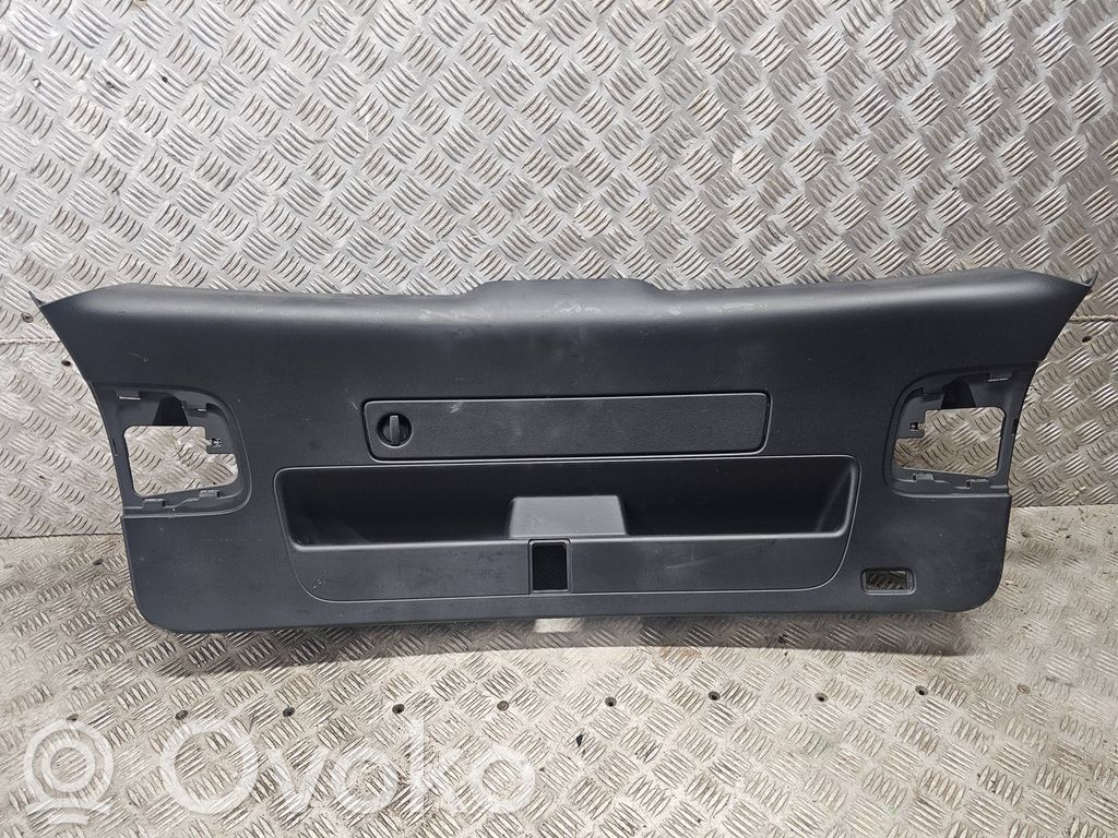 Audi A6 C7 Tailgate trim 