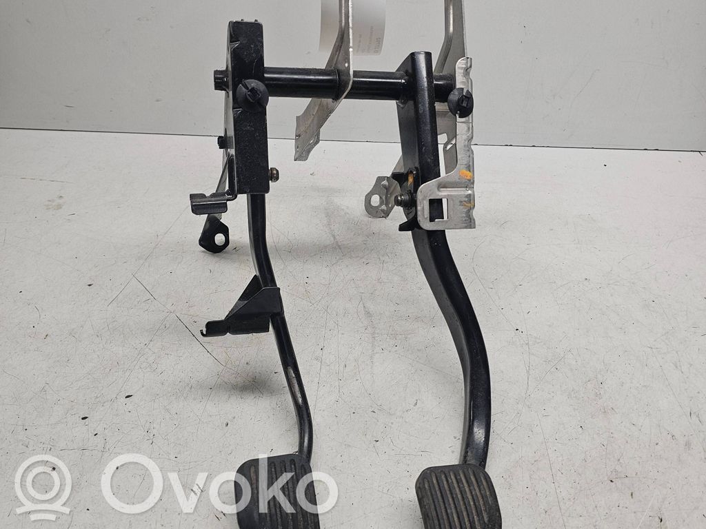 Volvo S80 Pedalier 