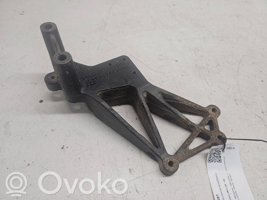 Seat Alhambra (Mk1) Engine mounting bracket 