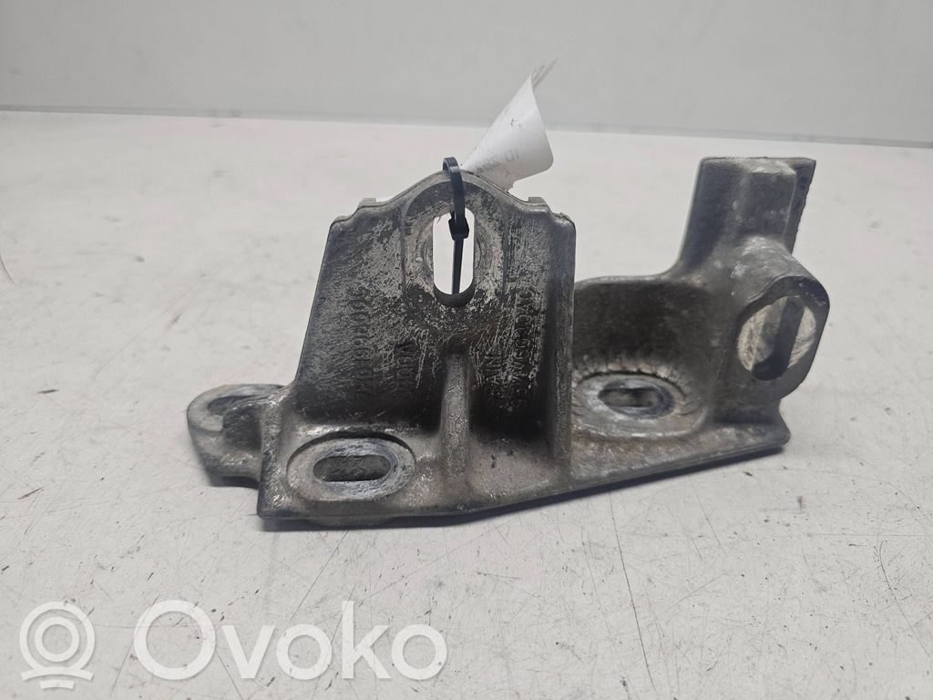 Seat Alhambra (Mk1) Engine mounting bracket 
