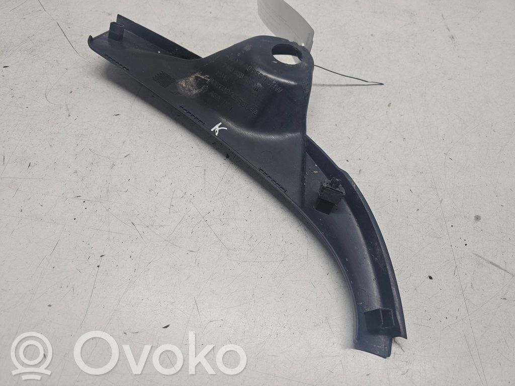 Seat Alhambra (Mk1) Wiper trim 