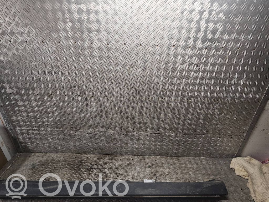 Volvo S80 Sill 