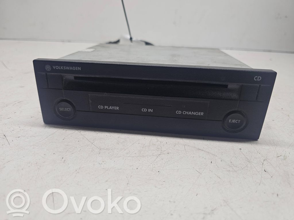 Volkswagen Golf IV Schimbător CD/DVD 