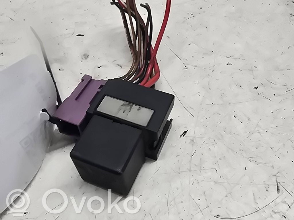 Opel Omega B2 Other relay 